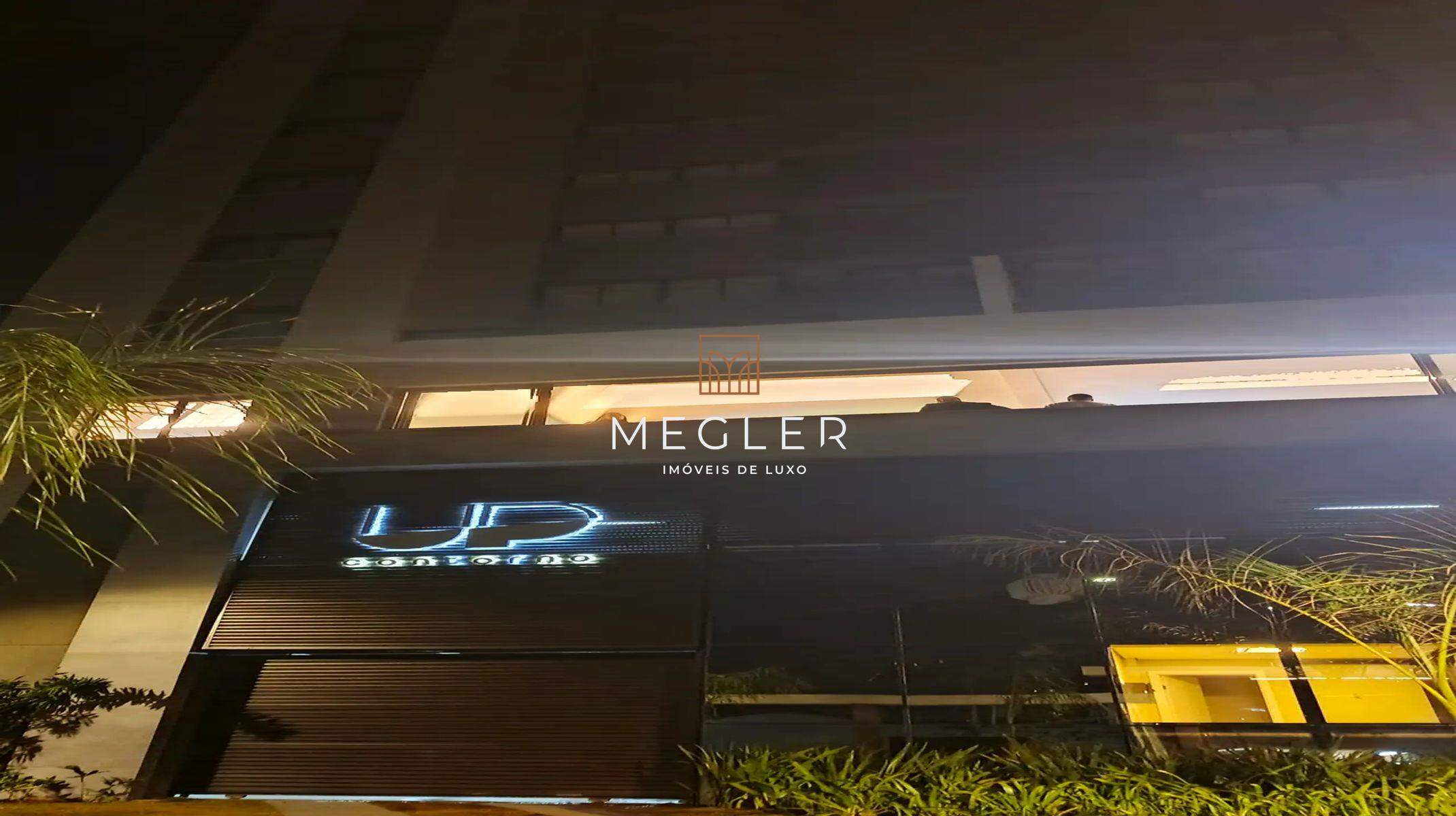 Apartamento à venda no Serra: Vista a noite da fachada 