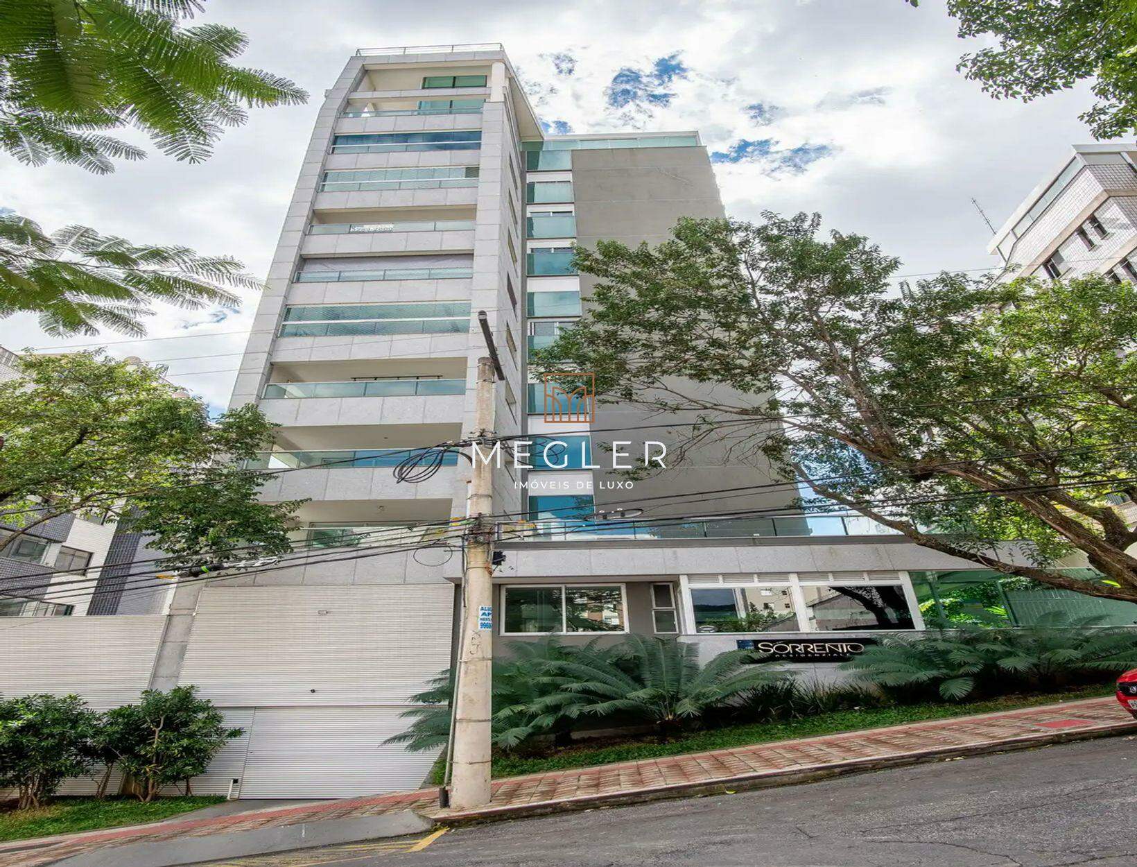 Apartamento à venda no Cruzeiro: 