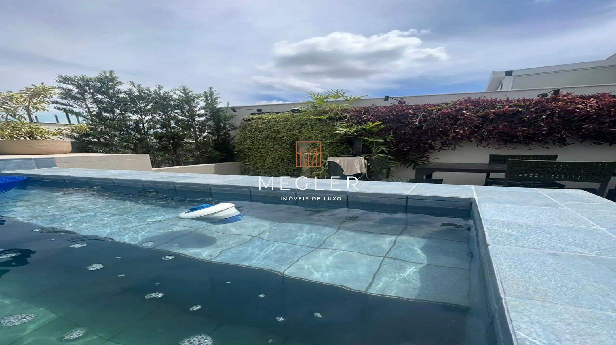 Apartamento à venda no Cruzeiro: 