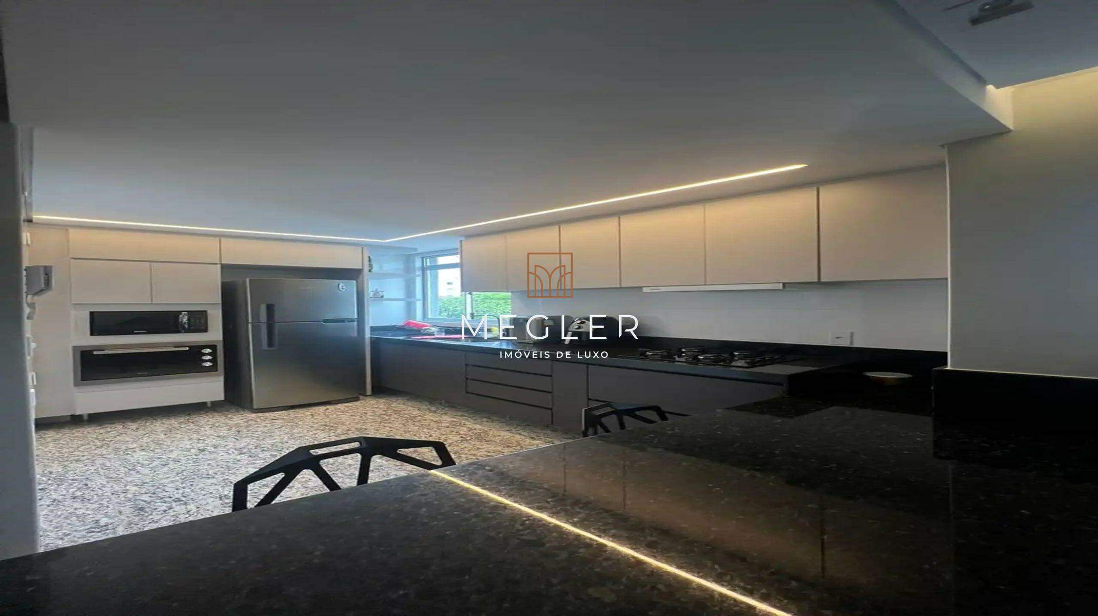 Apartamento à venda no Cruzeiro: 