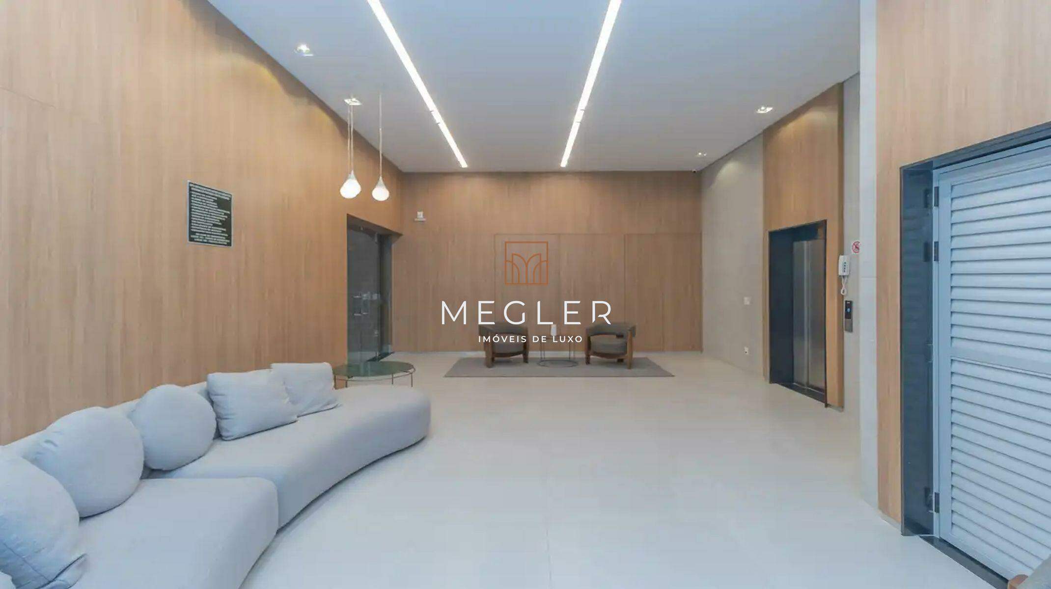 Apartamento à venda no Sagrada Família: Hall