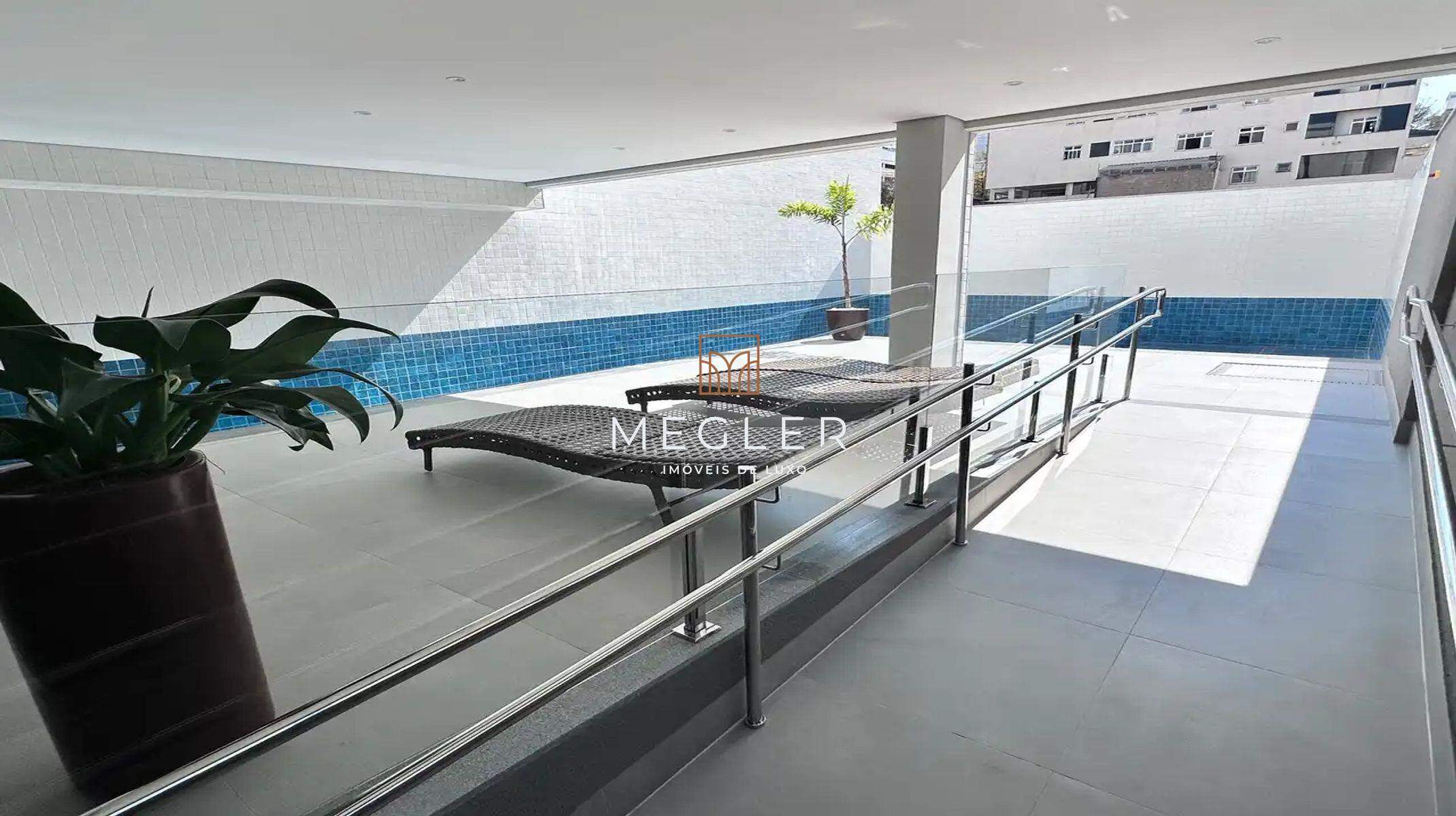 Apartamento à venda no Castelo: Piscina com raia e sauna integrada