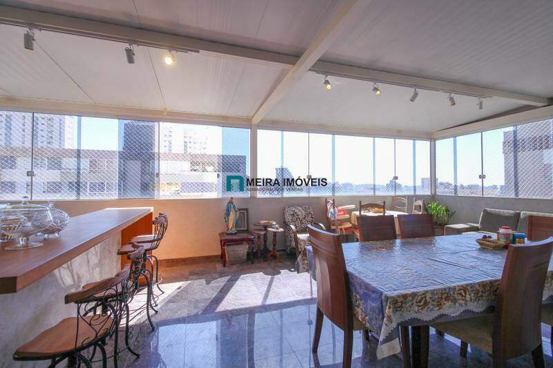 Cobertura, 3 quartos, 190 m² - Foto 1