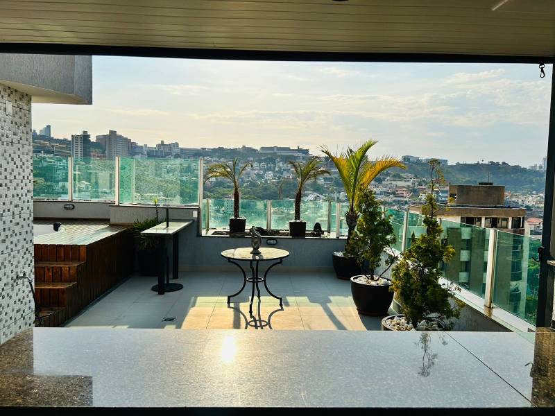 Cobertura, 4 quartos, 245 m² - Foto 1