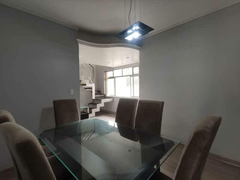 Cobertura, 3 quartos, 200 m² - Foto 1