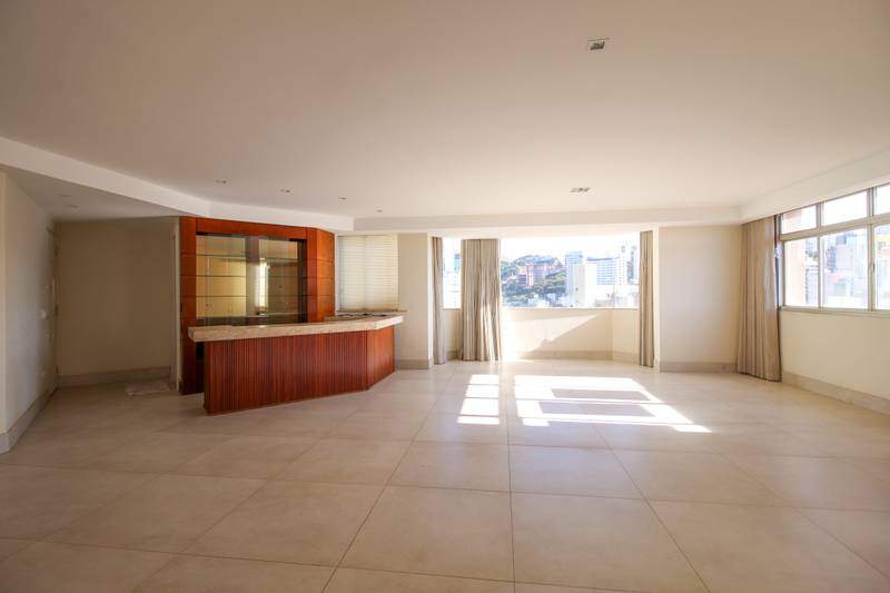 Apartamento, 3 quartos, 175 m² - Foto 2