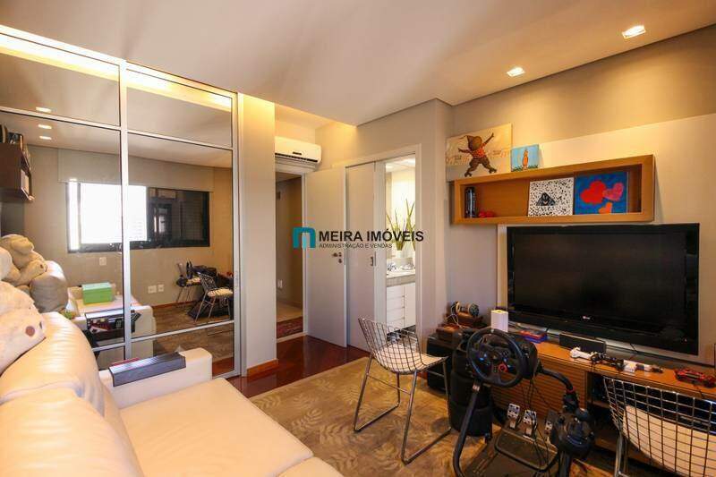 Apartamento, 4 quartos, 216 m² - Foto 13