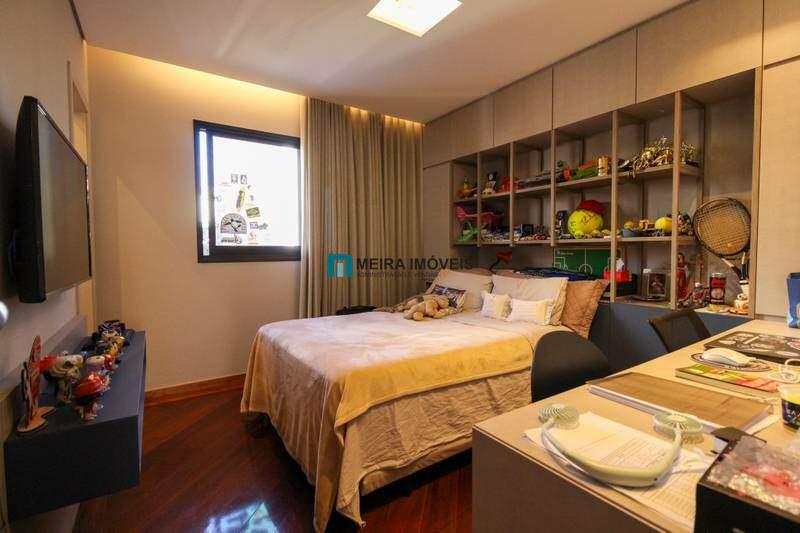 Apartamento, 4 quartos, 216 m² - Foto 19