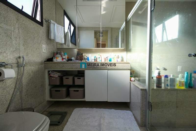 Apartamento, 4 quartos, 216 m² - Foto 14