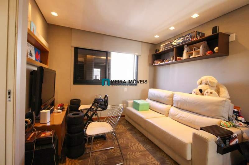 Apartamento, 4 quartos, 216 m² - Foto 17