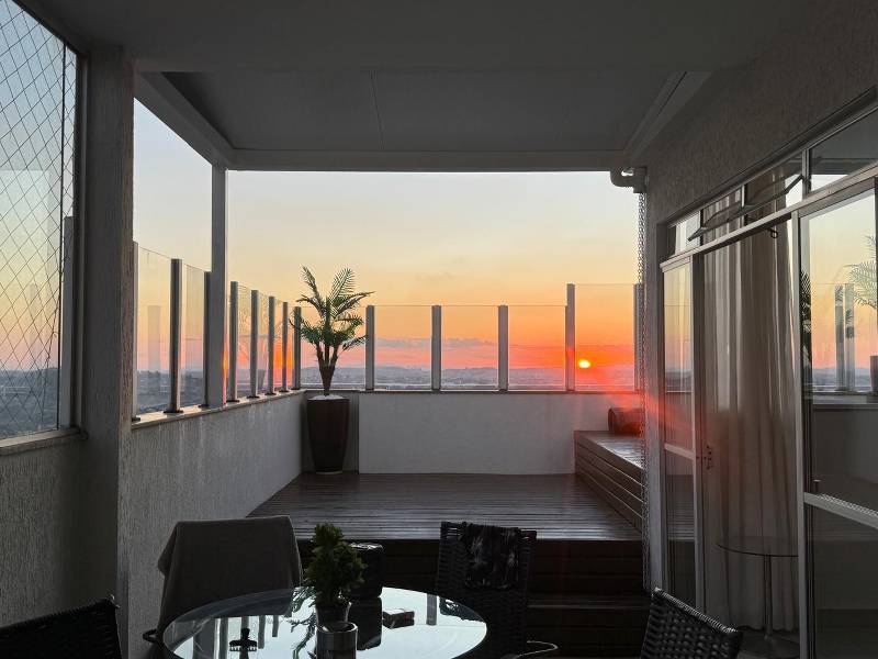 Cobertura, 3 quartos, 235 m² - Foto 1