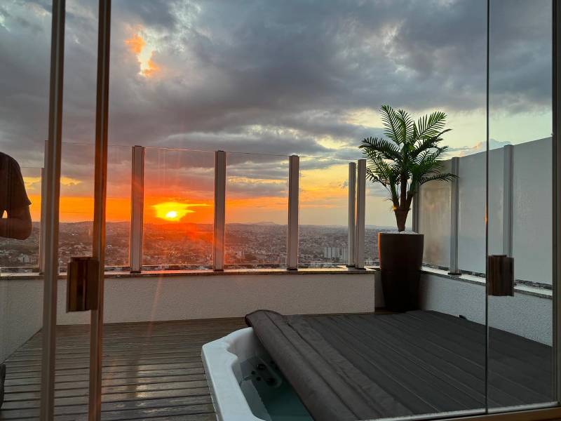 Cobertura, 3 quartos, 235 m² - Foto 3