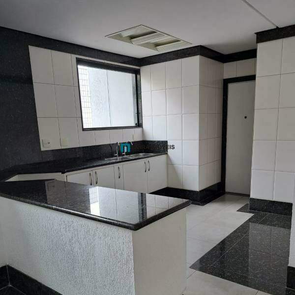 Cobertura, 3 quartos, 300 m² - Foto 4