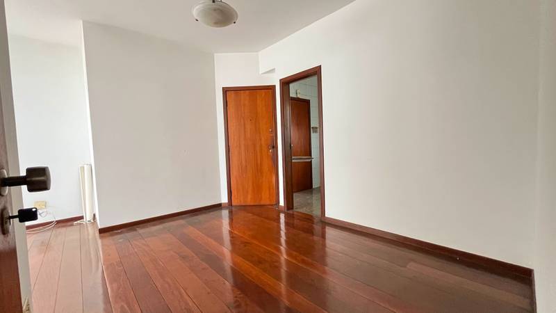Apartamento, 3 quartos, 95 m² - Foto 2