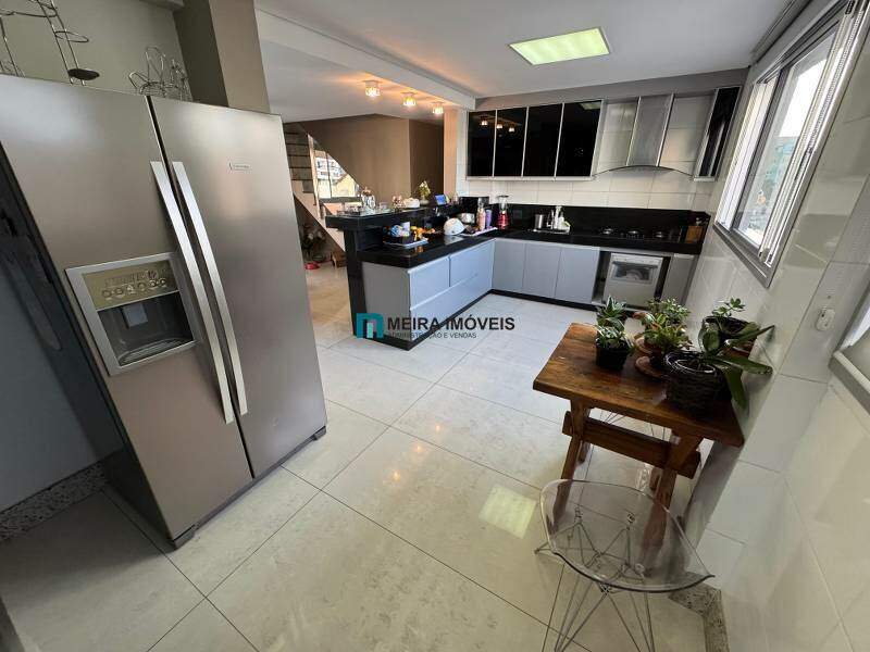 Cobertura, 5 quartos, 271 m² - Foto 5