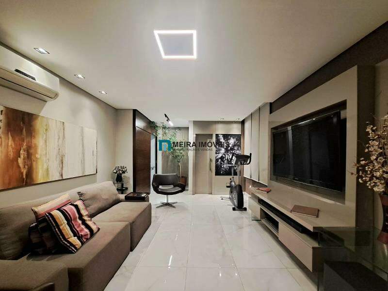 Cobertura, 4 quartos, 220 m² - Foto 1