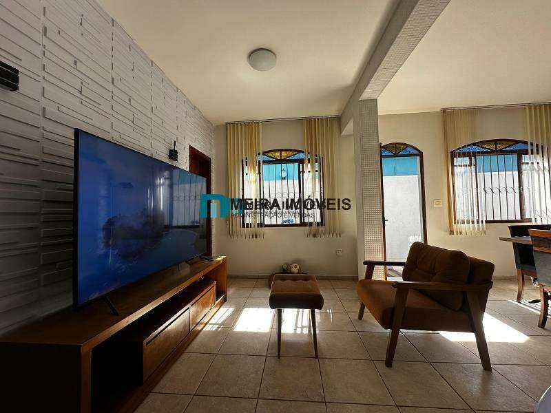 Casa, 5 quartos, 170 m² - Foto 10