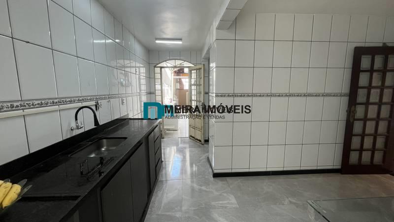 Casa, 4 quartos, 210 m² - Foto 6