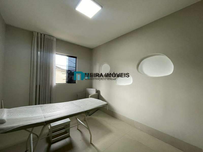 Casa, 3 quartos, 270 m² - Foto 13