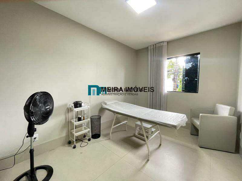 Casa, 3 quartos, 270 m² - Foto 14