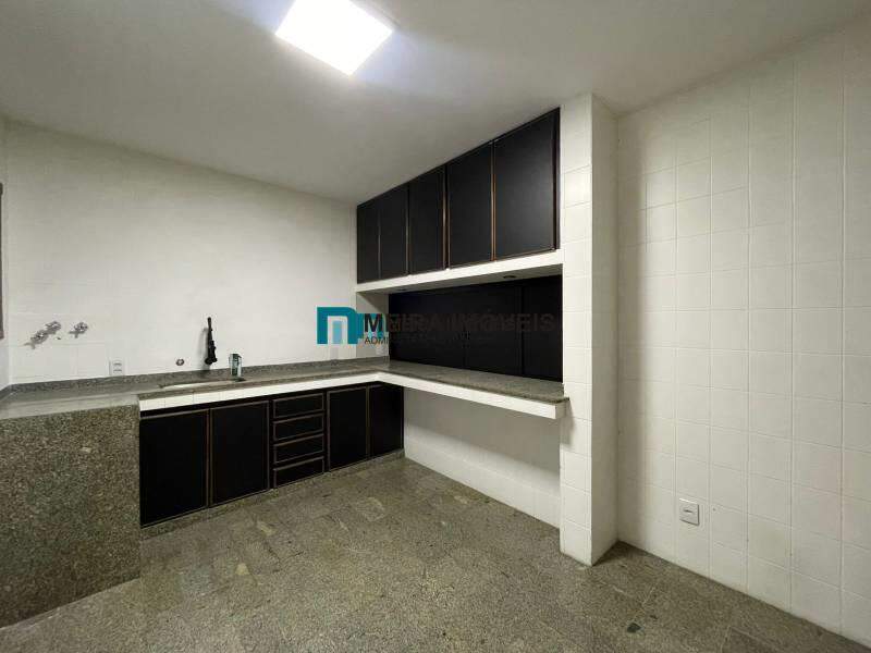 Casa, 3 quartos, 270 m² - Foto 20