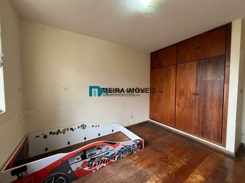 Casa, 3 quartos, 292 m² - Foto 15