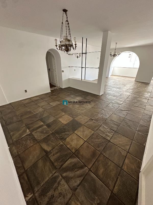 Apartamento, 4 quartos, 240 m² - Foto 1