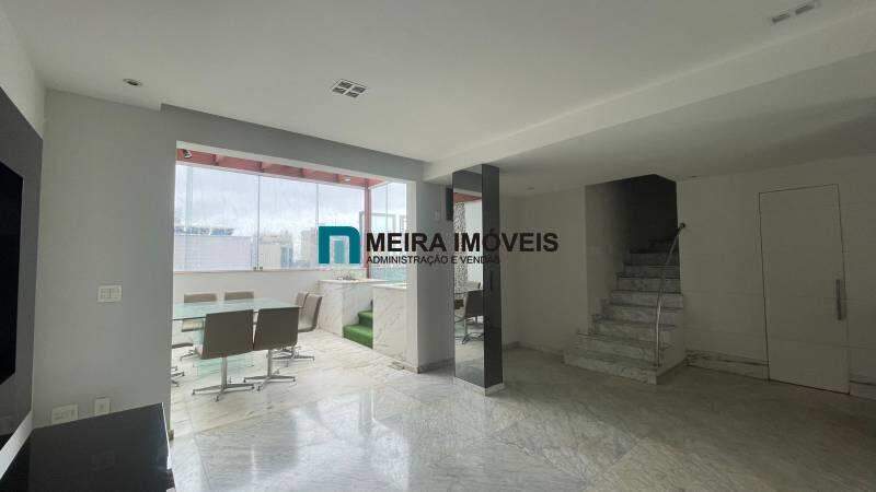 Cobertura, 3 quartos, 213 m² - Foto 1