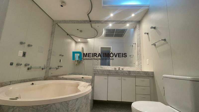 Cobertura, 3 quartos, 213 m² - Foto 15