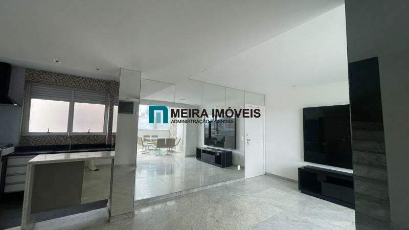 Cobertura, 3 quartos, 213 m² - Foto 2