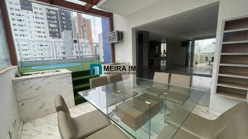 Cobertura, 3 quartos, 213 m² - Foto 4