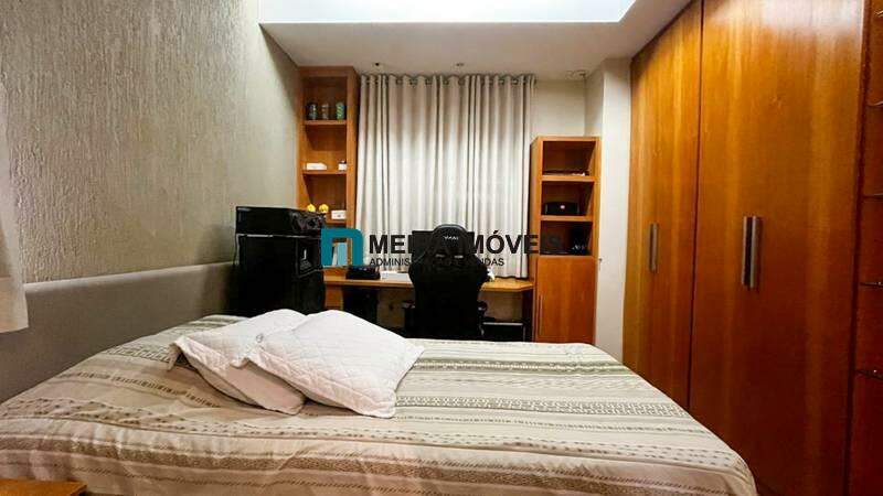 Casa, 4 quartos, 362 m² - Foto 20