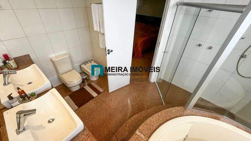 Casa, 4 quartos, 362 m² - Foto 24
