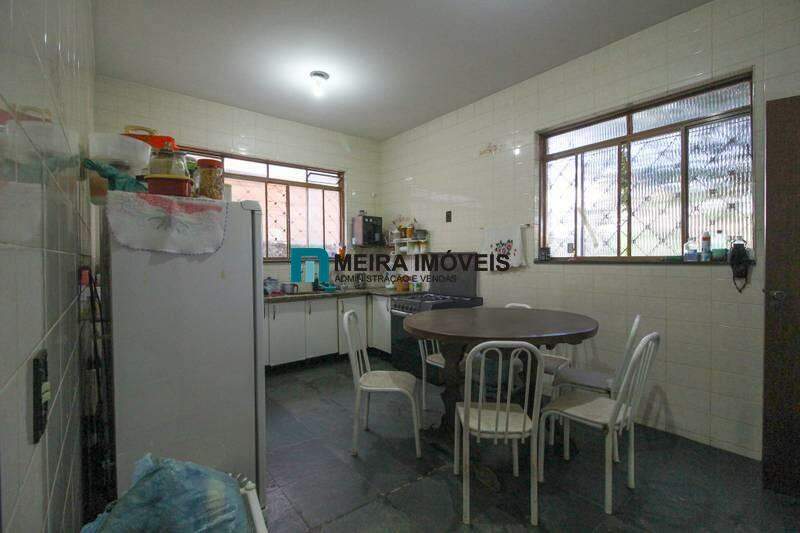 Casa, 4 quartos, 308 m² - Foto 16