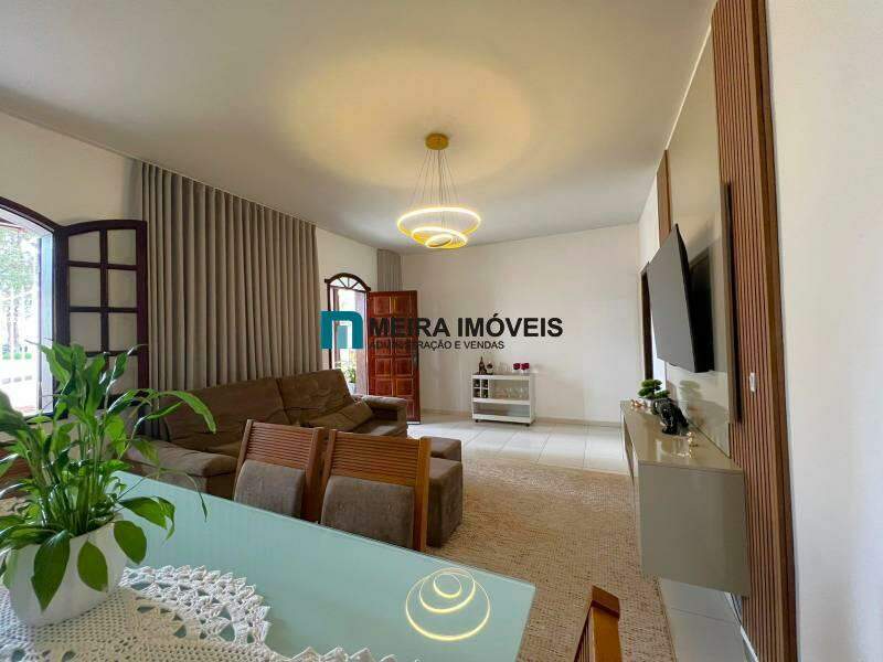 Casa, 6 quartos, 300 m² - Foto 4