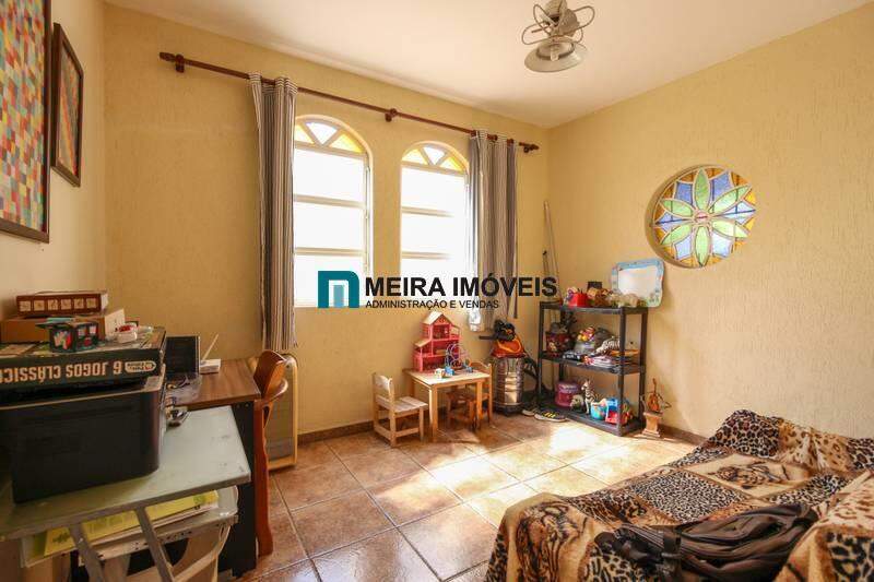 Casa, 5 quartos, 260 m² - Foto 13