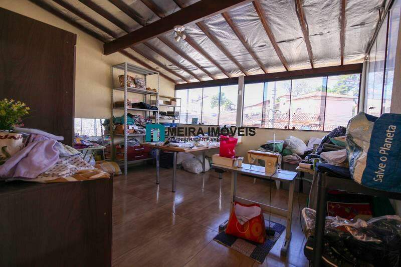 Casa, 5 quartos, 260 m² - Foto 25