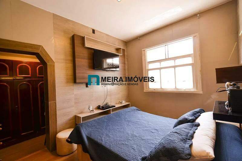 Casa, 6 quartos, 239 m² - Foto 11