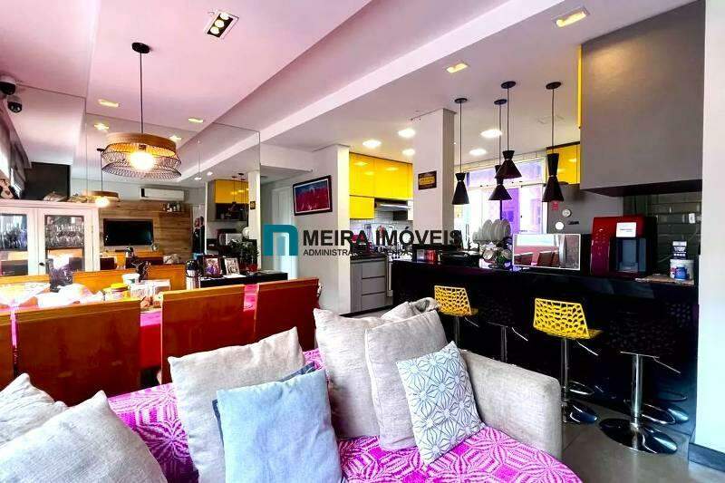 Cobertura, 3 quartos, 138 m² - Foto 1