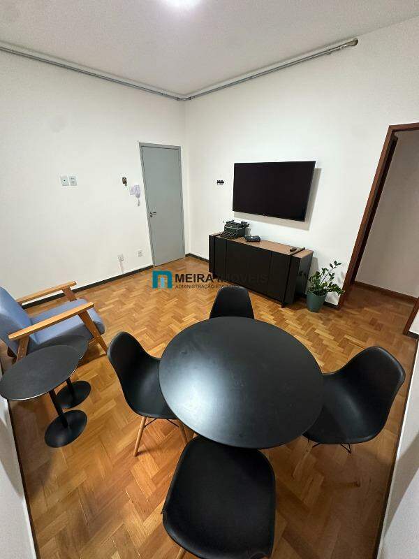 Apartamento, 2 quartos, 70 m² - Foto 2