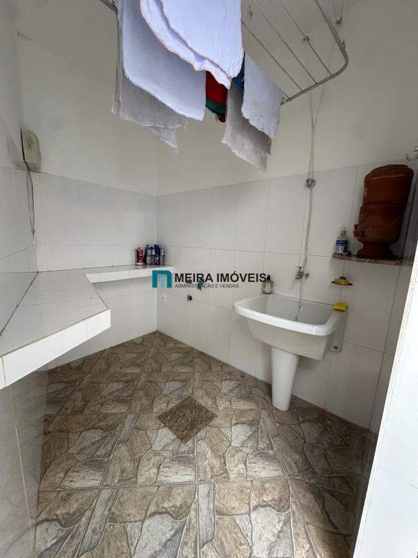 Casa, 6 quartos, 310 m² - Foto 13