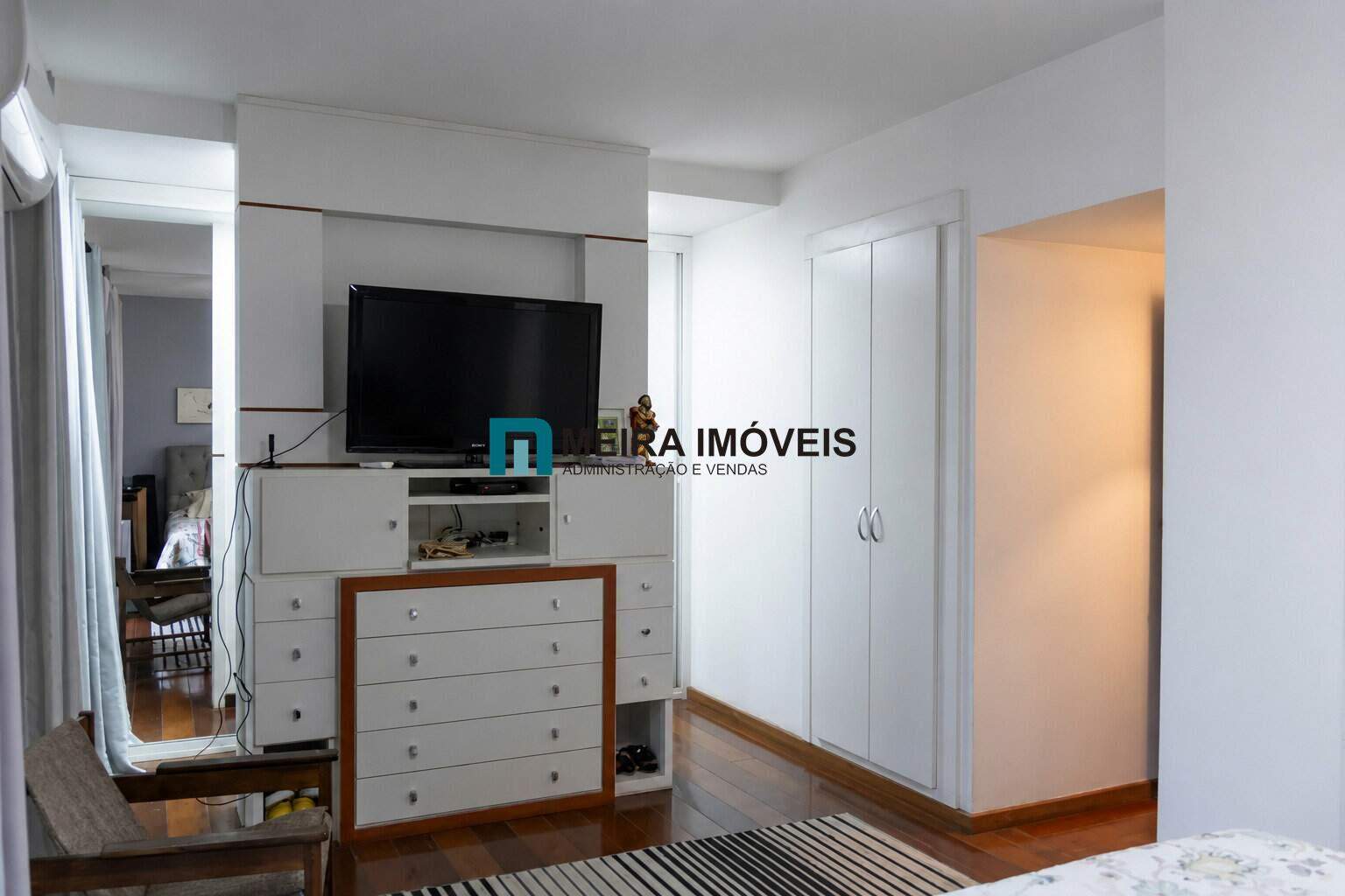 Apartamento, 3 quartos, 325 m² - Foto 14