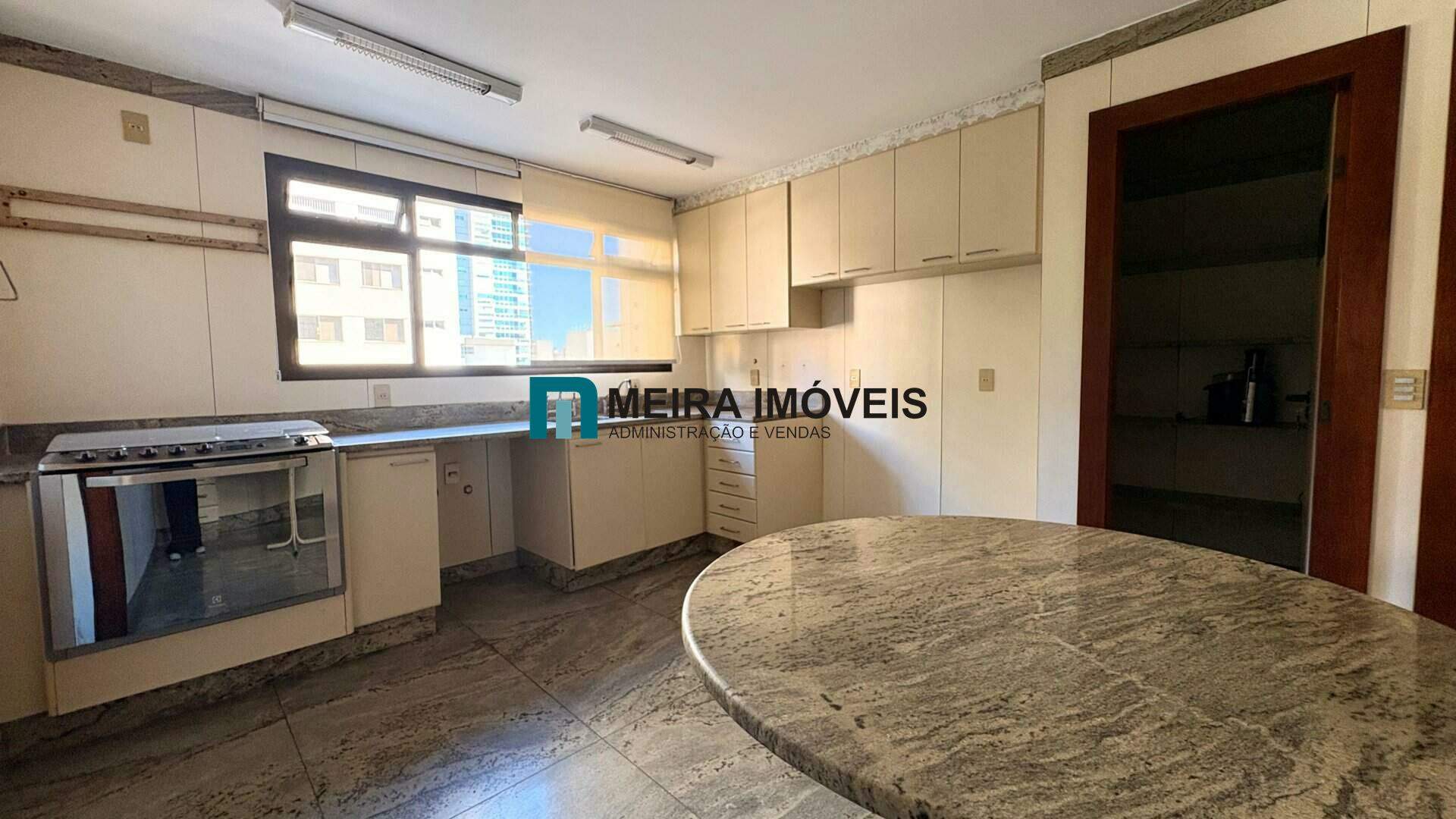 Apartamento, 5 quartos, 260 m² - Foto 23