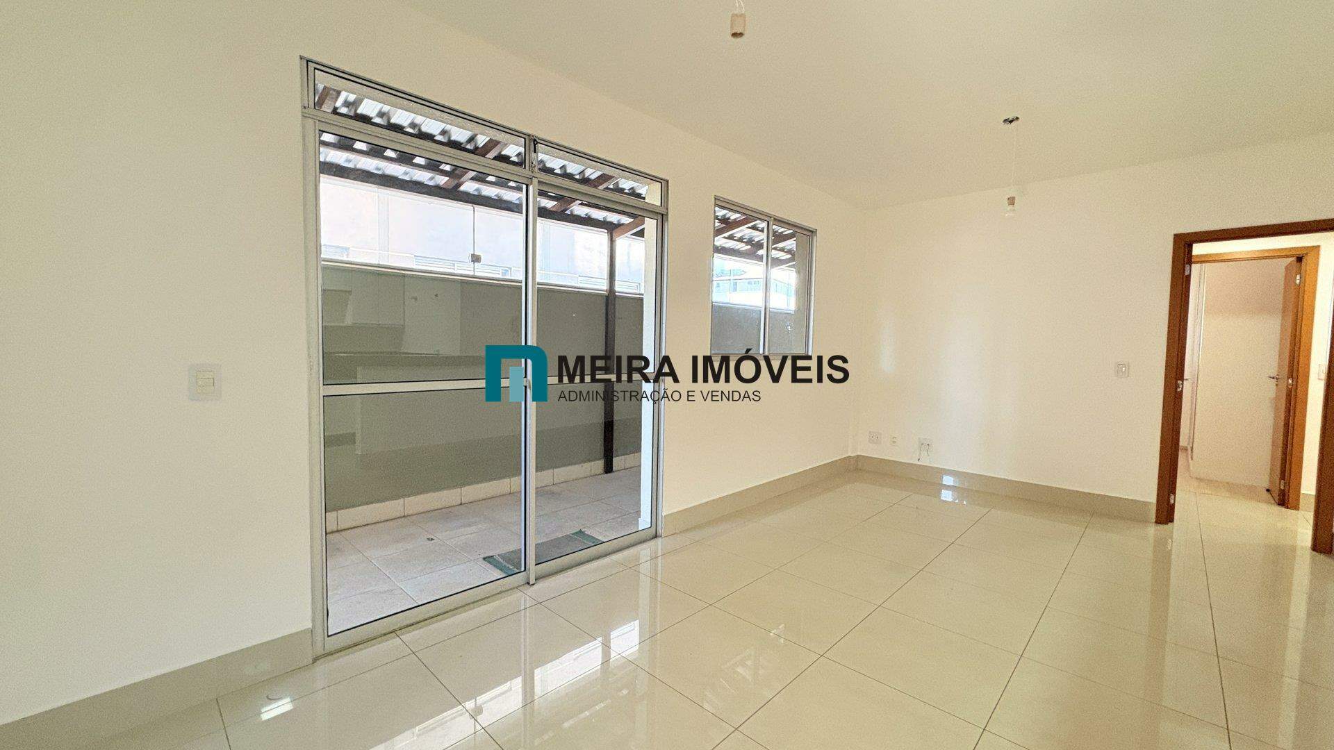 Apartamento, 3 quartos, 75 m² - Foto 2