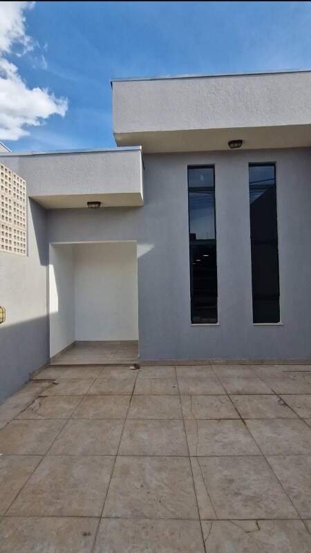 Casa à venda no Esmeralda: 