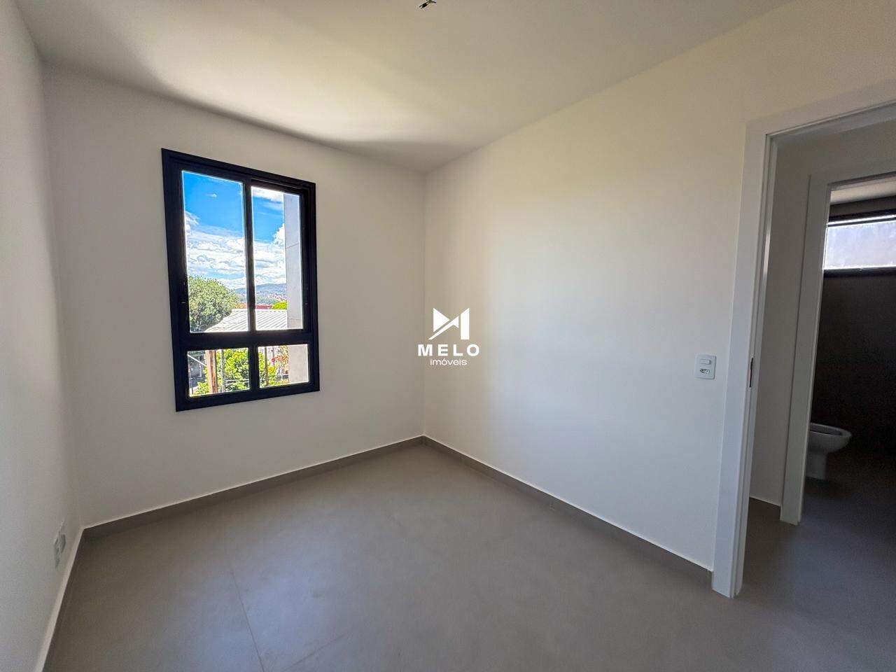 Apartamento à venda no Jardim Industrial: 