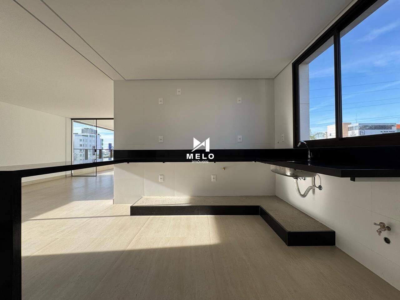 Apartamento à venda no Castelo: 