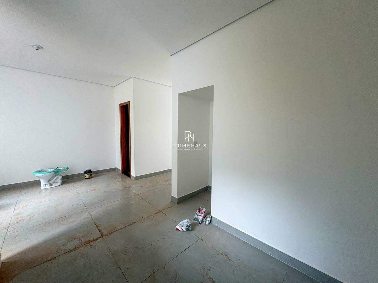 Casa geminada à venda no Manacás: 