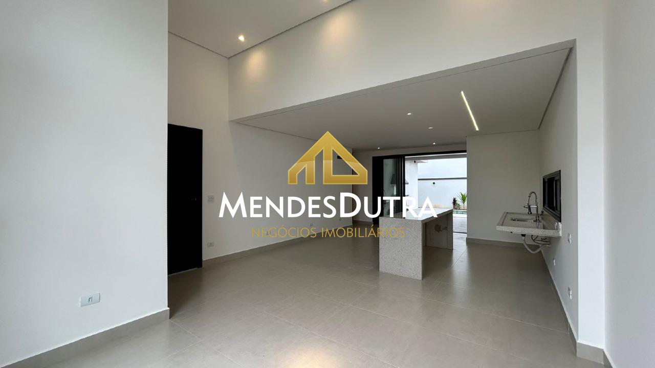 Casa em condomínio à venda no Santa Rosa: 