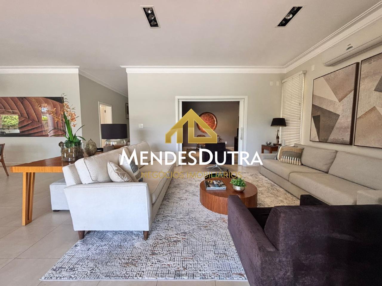 Casa em condomínio à venda no Morumbi: 